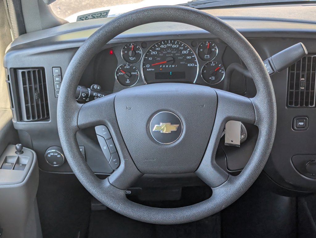 Used 2025 Chevrolet Express 3500 LT w/ LT Preferred Equipment Group RWD image 15