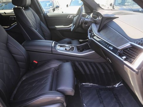 Used 2026 BMW X5 sDrive40i w/ M Sport Package RWD image 12