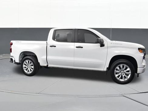 Used 2025 Chevrolet Silverado 1500 Custom AWD/4WD image 18