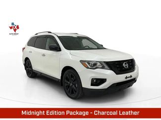 Used 2018 Nissan Pathfinder SL w/ Midnight Edition Package video 1
