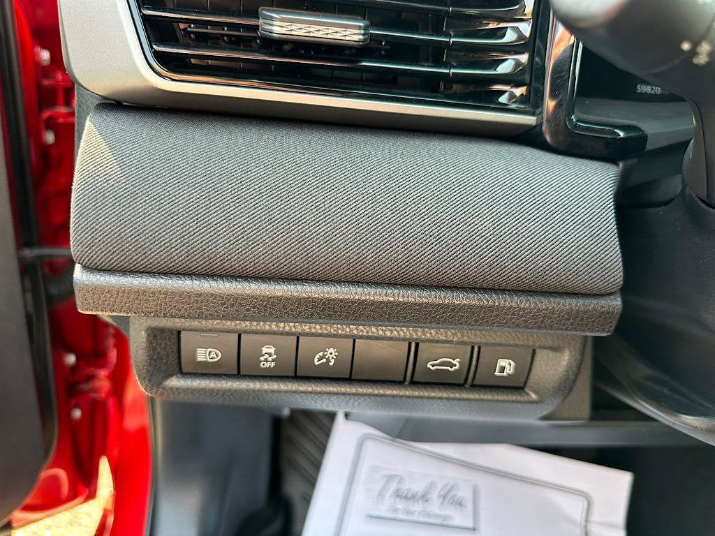 Used 2025 Toyota Camry LE FWD image 20