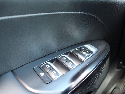 Used 2023 Kia K5 LXS image 28