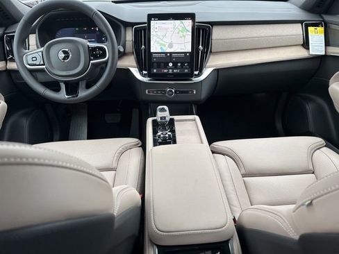 New 2026 Volvo XC90 T8 Ultra w/ Protection Package image 12