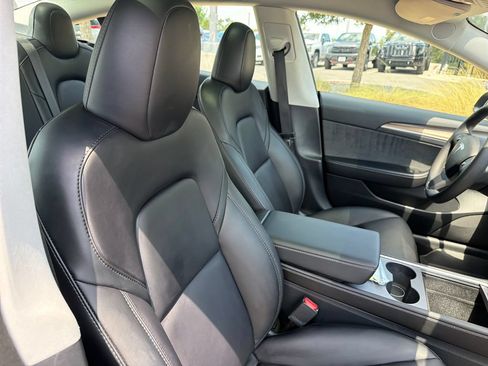 Used 2023 Tesla Model 3 Standard Range RWD image 37