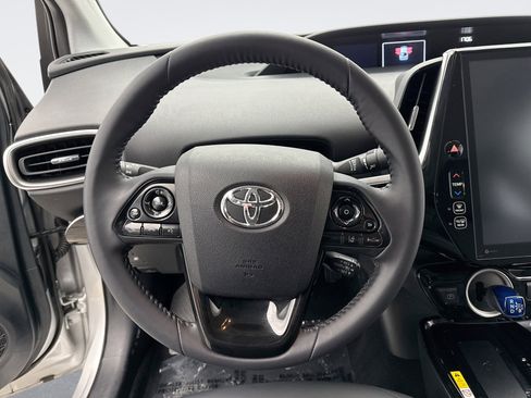 Used 2021 Toyota Prius Prime XLE w/ Carpet Mat Package (TMS) image 12