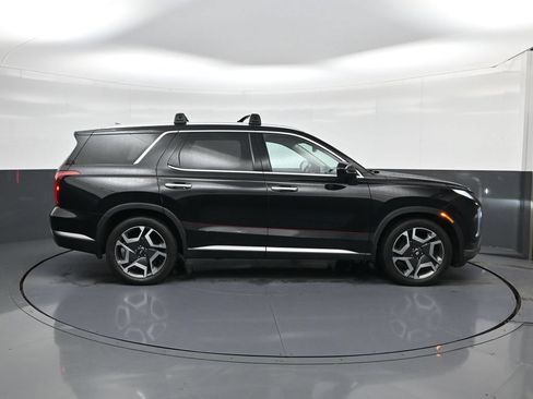 Used 2023 Hyundai Palisade SEL w/ Premium Package AWD/4WD image 8
