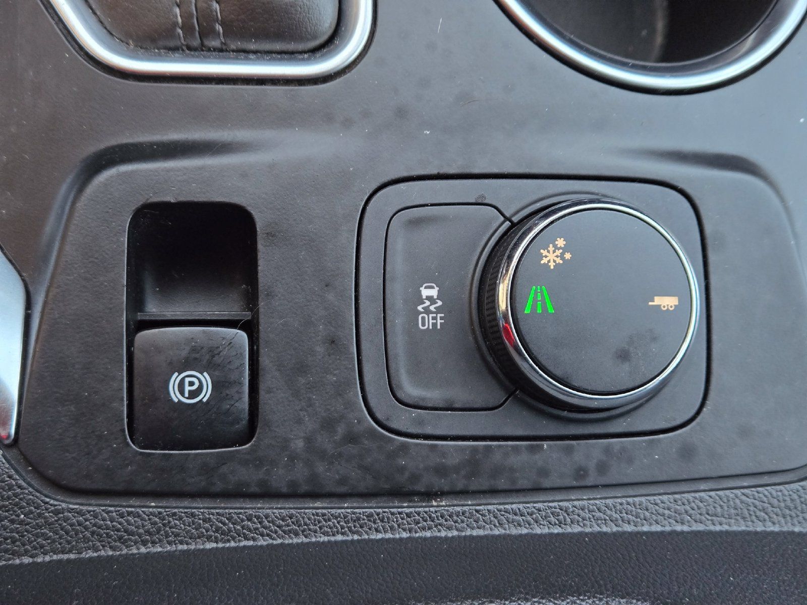 Used 2018 Chevrolet Traverse LT FWD image 20