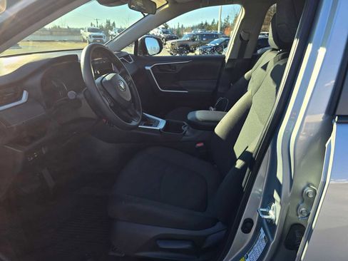 Certified 2025 Toyota RAV4 LE image 23