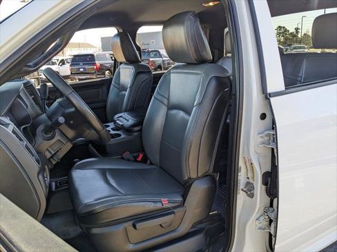 Certified 2023 RAM 2500 Tradesman w/ Chrome Appearance Group image 31