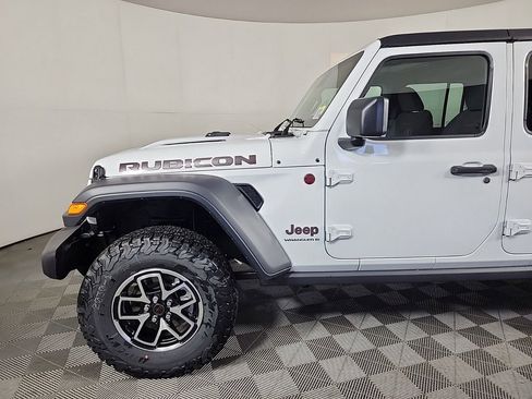 New 2025 Jeep Wrangler Unlimited Rubicon w/ Technology Group image 2