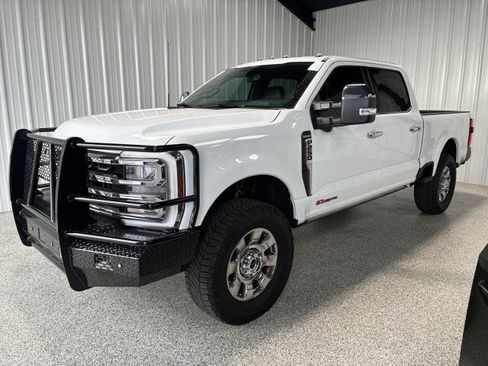 Used 2025 Ford F250 King Ranch w/ Chrome Package AWD/4WD image 1