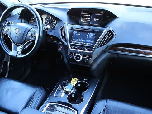 Used 2020 Acura MDX FWD image 21