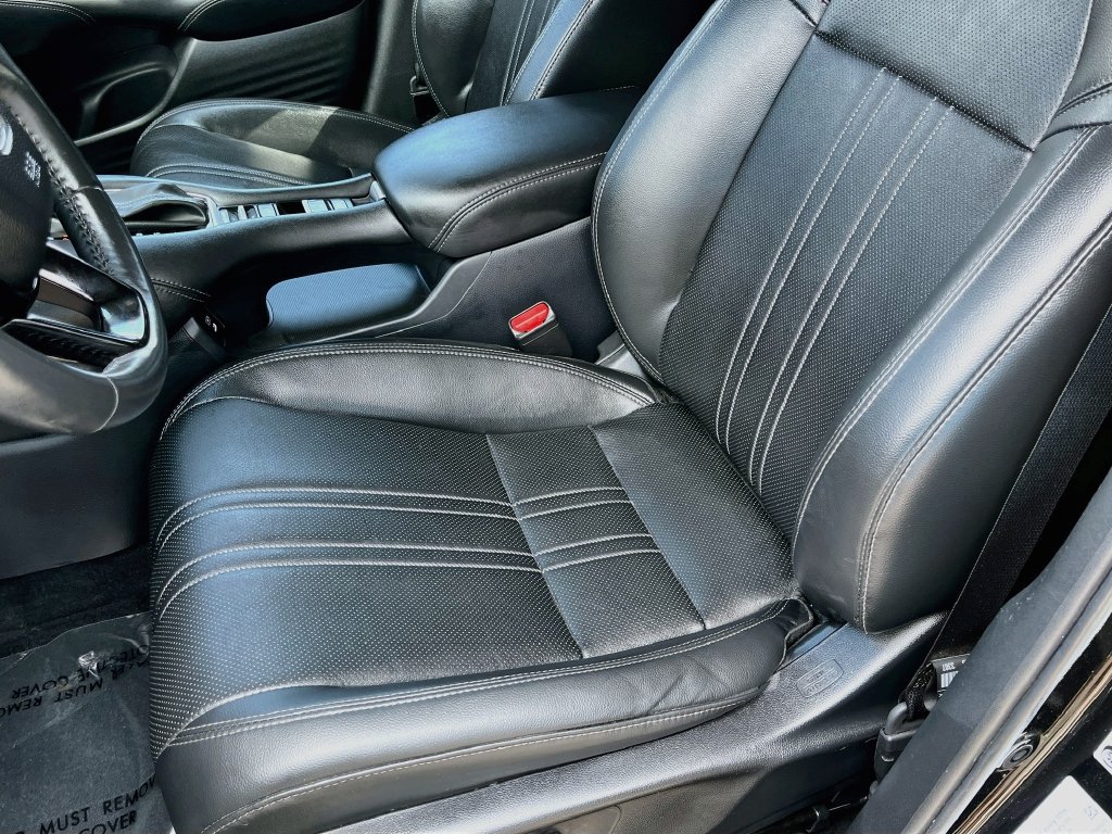 Used 2024 Honda HR-V EX-L image 18