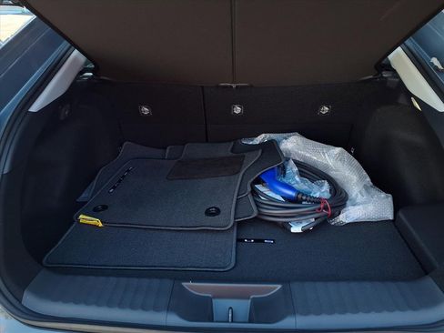 Certified 2025 Toyota Prius Plug-In Hybrid image 20