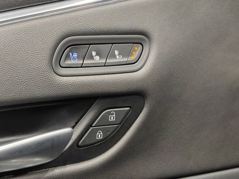 Used 2023 Cadillac Escalade Sport w/ LPO, ONYX Package image 93