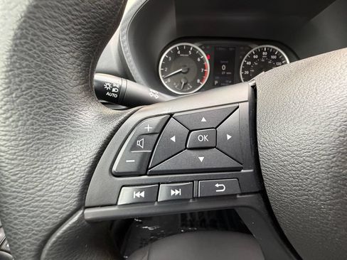 Used 2024 Nissan Sentra S FWD image 22