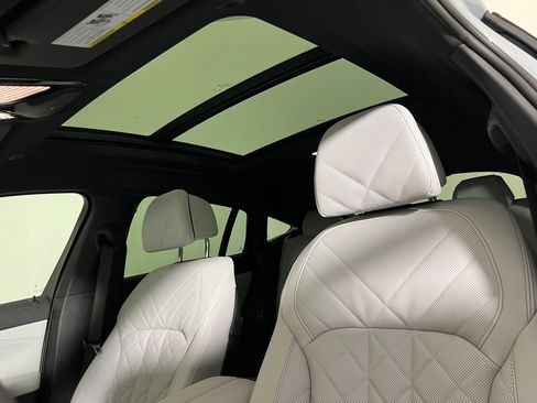 New 2026 BMW X6 xDrive40i w/ Climate Comfort Package image 15