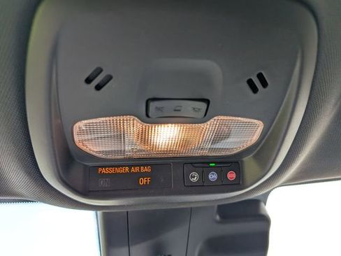 Used 2024 Chevrolet Trax RS w/ Driver Confidence Package FWD image 23