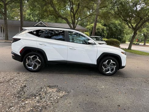 Used 2024 Hyundai Tucson SEL w/ Convenience Package AWD/4WD image 4