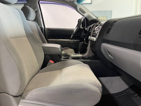 Used 2011 Toyota Tundra 4x4 Double Cab image 15