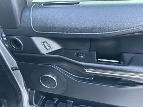 Used 2020 Ford Expedition XLT w/ Equipment Group 202A image 14