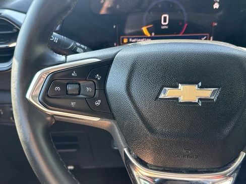 Used 2026 Chevrolet TrailBlazer LT w/ LT Cold Weather Package FWD image 23