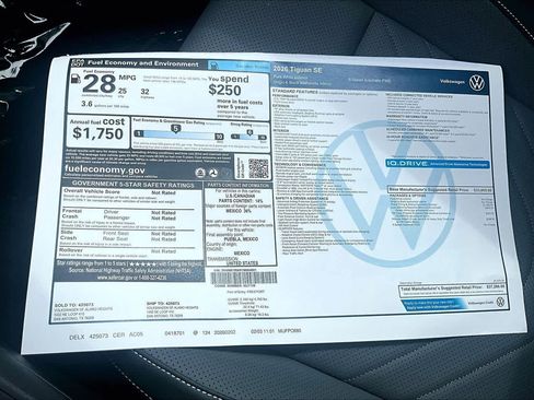 New 2026 Volkswagen Tiguan SE FWD image 18