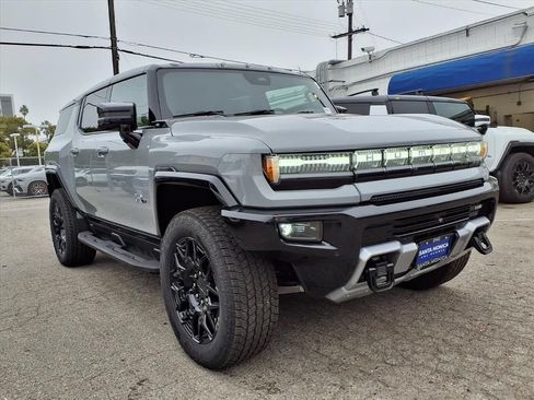 Used 2026 GMC Hummer EV SUV AWD/4WD image 3