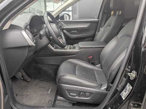Used 2024 MAZDA CX-90 Plug-In Hybrid w/ Preferred AWD/4WD image 19