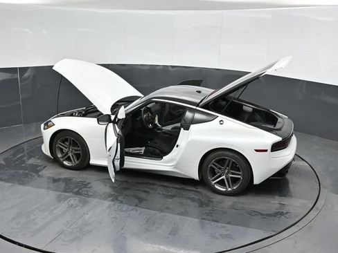 Used 2024 Nissan Z Sport w/ Floor Mat Package RWD image 66