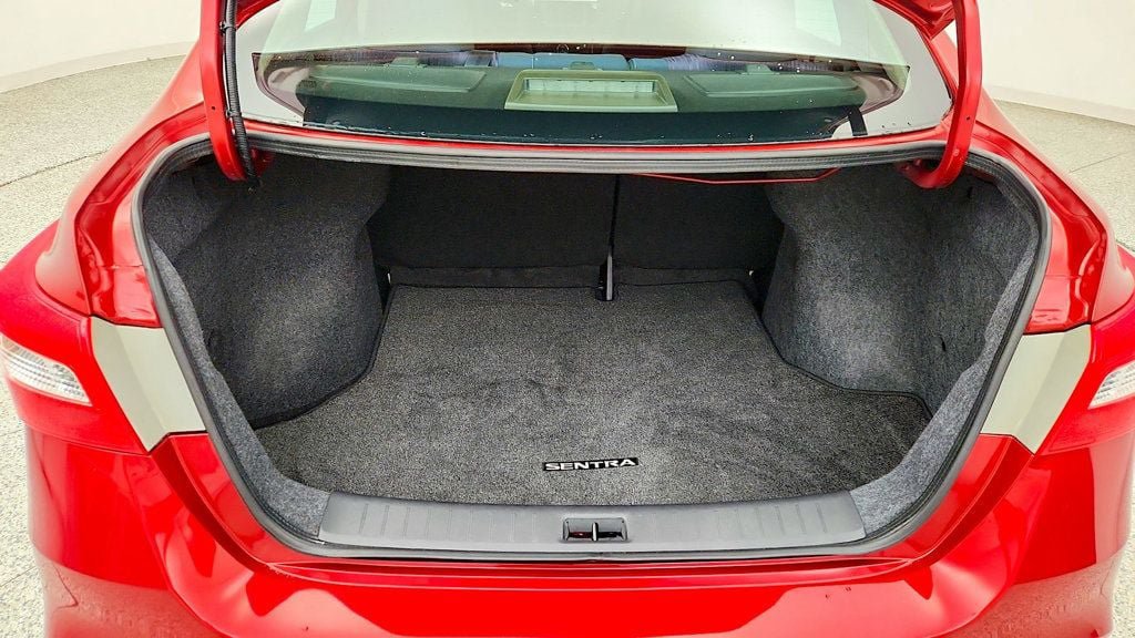 Used 2019 Nissan Sentra SV FWD image 20