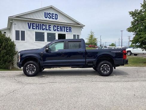 Certified 2024 Ford F250 Lariat w/ Lariat Ultimate Package AWD/4WD image 3