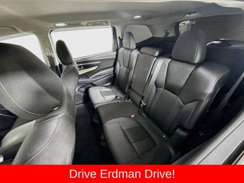 Used 2021 Subaru Ascent Premium w/ Convenience Package AWD/4WD image 8