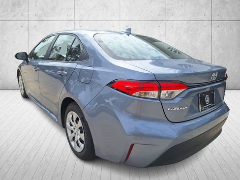 Used 2024 Toyota Corolla LE image 3