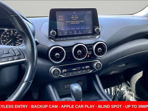 Used 2020 Nissan Sentra SV FWD image 9
