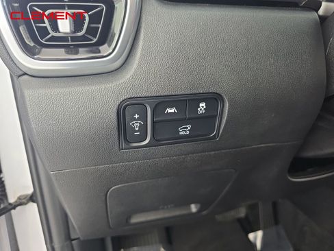 Used 2022 Kia Sorento SX image 11