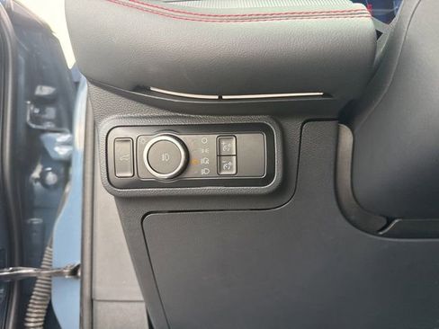 Used 2025 Ford Explorer ST-Line w/ Premium Package AWD/4WD image 15