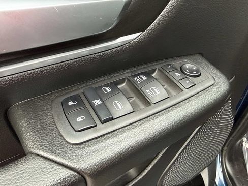 Used 2023 RAM 1500 Big Horn AWD/4WD image 25