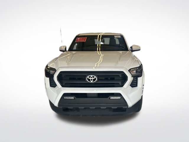 Used 2025 Toyota Tacoma SR5 RWD image 21