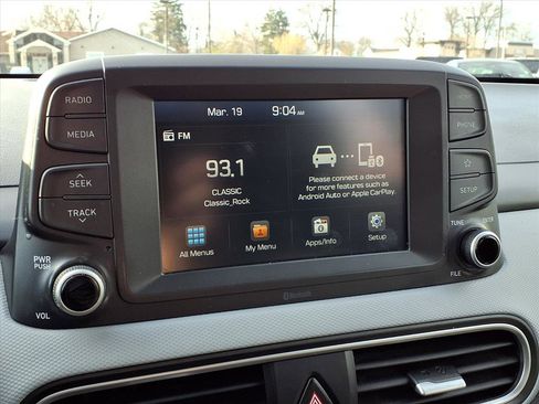 Used 2019 Hyundai Kona SE image 7