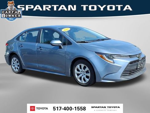 Used 2024 Toyota Corolla LE FWD image 4