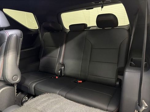 Certified 2024 Chevrolet Traverse RS w/ LPO, Floor Liner Package image 19
