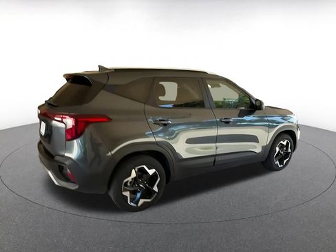 Used 2025 Kia Seltos S image 15