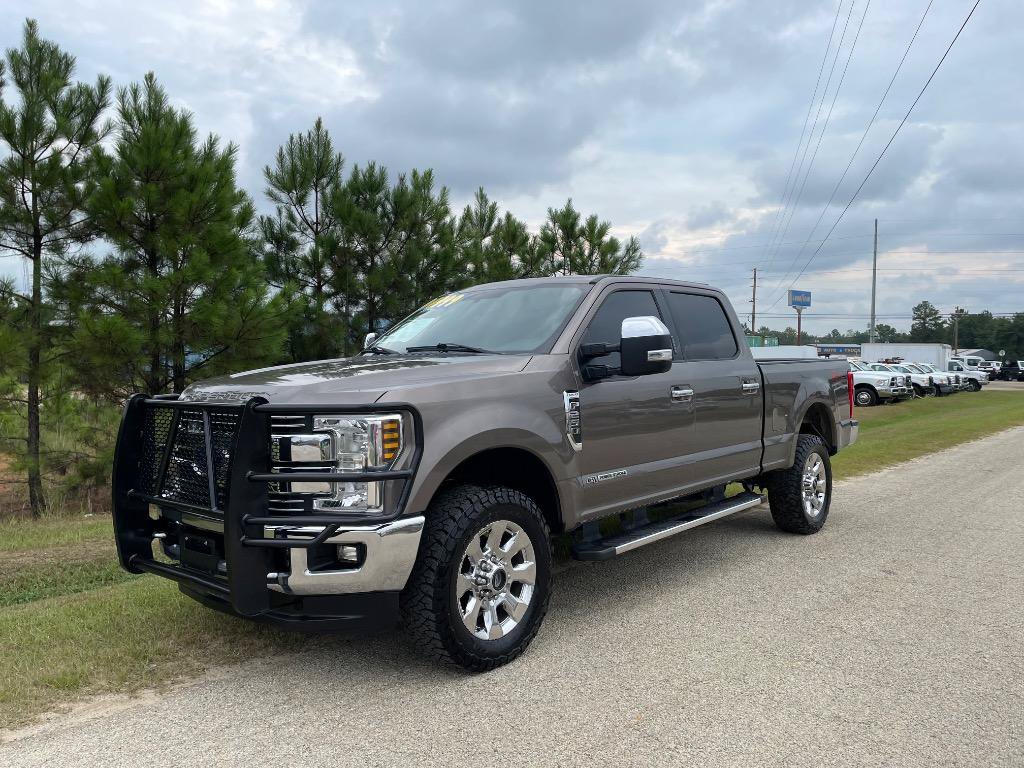 Used 2019 Ford F250 Lariat w/ Chrome Package AWD/4WD image 1