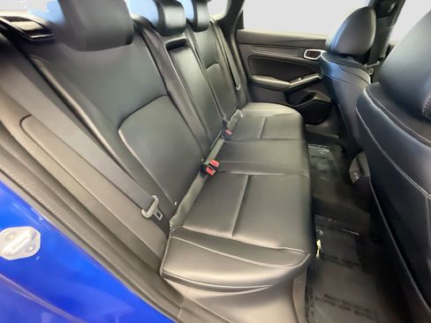 Used 2023 Acura Integra A-Spec image 17