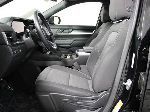 Used 2025 GMC Terrain Elevation AWD/4WD image 8