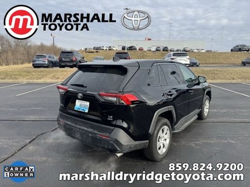 Used 2023 Toyota RAV4 LE image 3