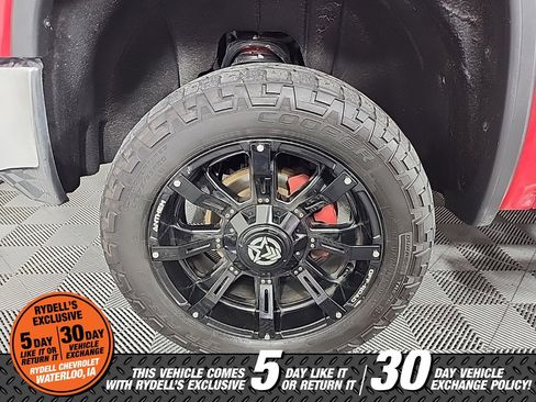 Used 2014 GMC Sierra 1500 SLT w/ SLT Preferred Package image 15