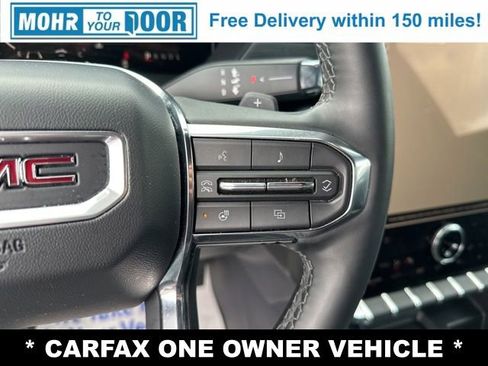 Used 2025 GMC Acadia Elevation image 18