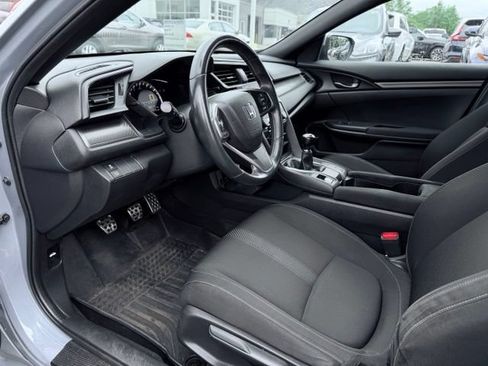 Used 2018 Honda Civic Sport image 16